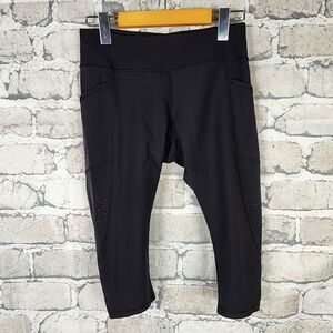 Lululemon Tight Stuff Crop Legging Black  Refelctive Dots Size 6